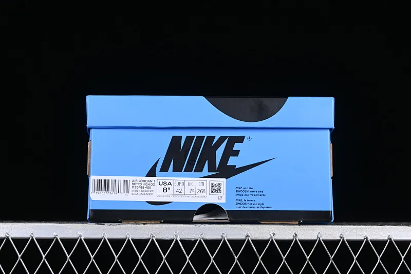 All categories Air Jordan Jordan series basketball shoes Air Jordan 1 High LJR version Air Jordan 1 High OG "UNC Toe" AJ1 Joe 1 black and blue toe DZ5485-400